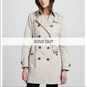 Burberry Twill Trench Coat Size 2